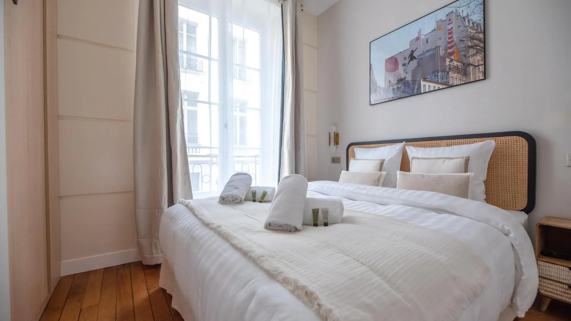 Apartment Ferienwohnung Cia - Louvre Museum Paris Frankreich
