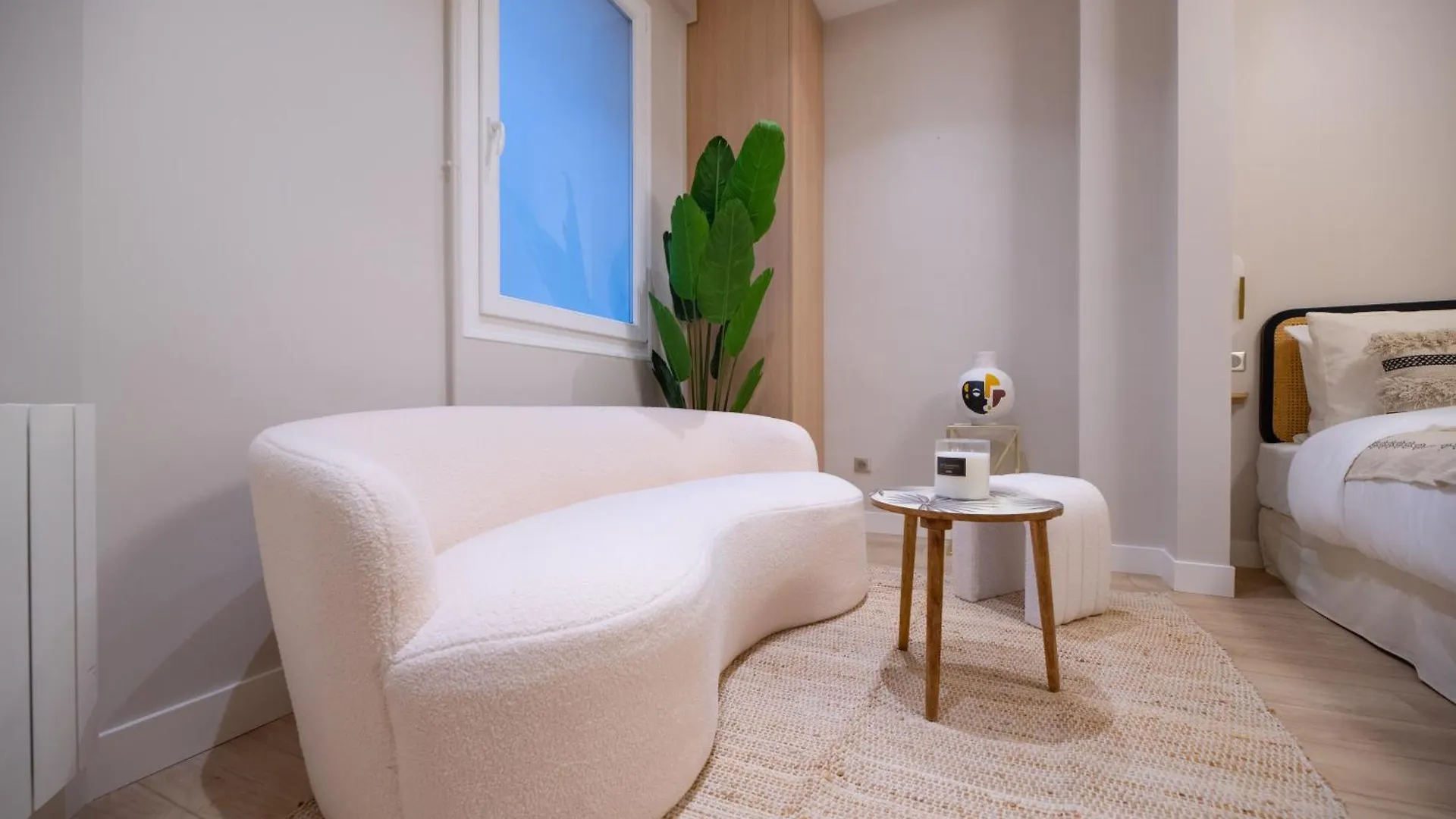Ferienwohnung Cia - Louvre Museum Paris Apartment